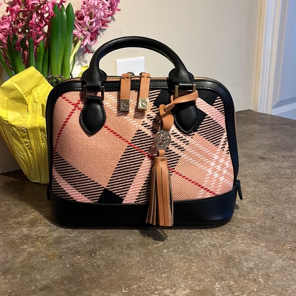 Spartina 449 Handbags - Barbie pink Spartina bag with matching wristlet